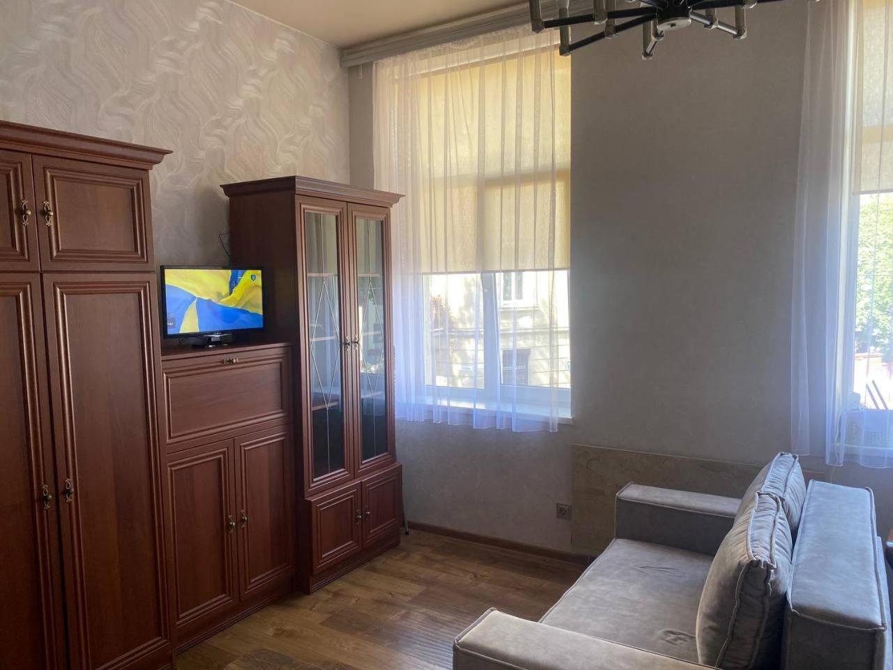 Апартаменти На Вулиці Антоновича Lwów Zewnętrze zdjęcie